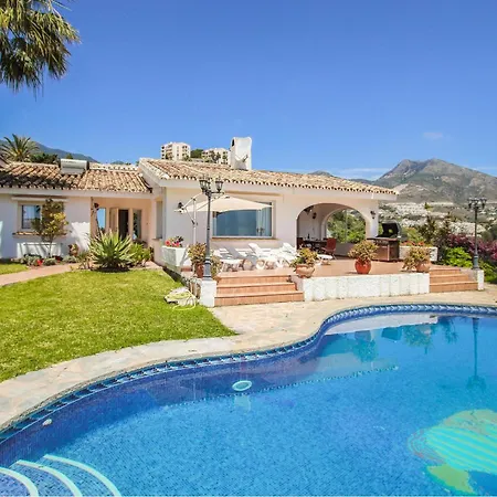 Gorgeous In With Wifi Holiday home *